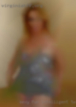 Sexy, fun, intelligent Twig and open minded.